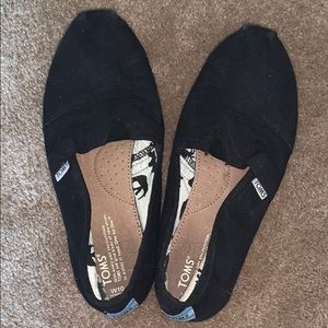 black toms size 10